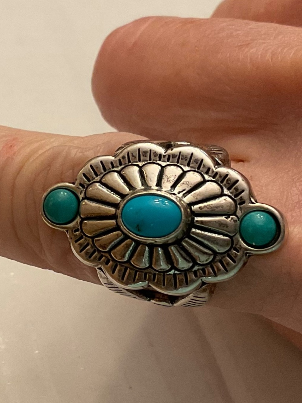 Carolyn Pollack Sterling Silver and Turquoise Ring - Picture 6 of 10
